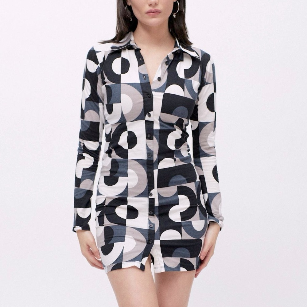 👁️‍🗨️ Motel Avaya Collared Mini Dress size M